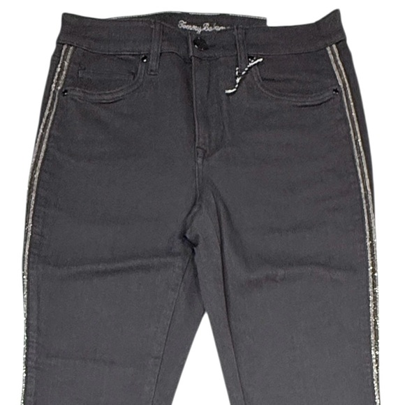 Tommy Bahama Boracay Tux High-Rise Ankle Jeans - Picture 9 of 17